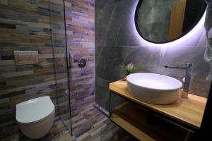 Triple Room with Sea View room in Hotel Citrus