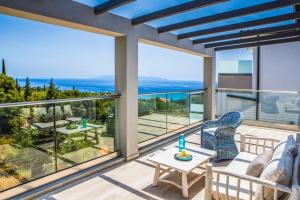 Mousata Villa Sleeps 3 Pool Air Con WiFi Kefalloniá Greece