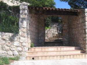 Apartma Appartement Le Mas des Cigales Menton Francija