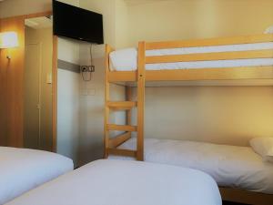 Hotels Kyriad Direct Clermont Ferrand Nord Gerzat : photos des chambres