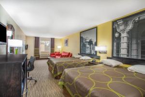 Deluxe Double Room with Two Double Beds - Non-Smoking room in Super 8 by Wyndham Florence