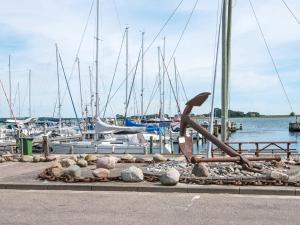 8 person holiday home in Juelsminde-By Traum