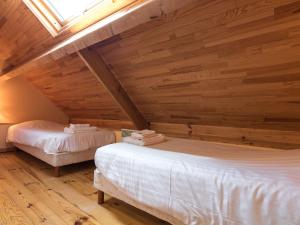 Maisons de vacances Cottage in Chaleix near Forest and Lake : photos des chambres