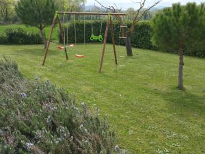 Villas Relaxing Villa Stay in Saint-Victor : photos des chambres