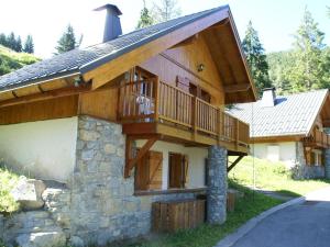 Chalets Chalet in Huez near Ski Slope : photos des chambres