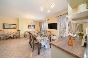 AIGLI ELEGANT SEA VIEW APARTMENT IN ARGOSTOLI