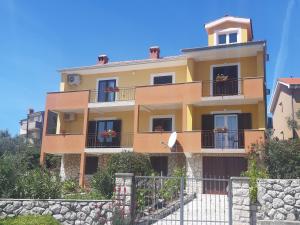 Apartmani Ana