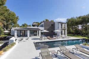 The Perfect Luxury Villa close to the Beach Ibiza Villa 1044