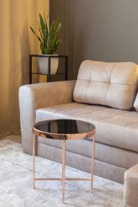 Royal VIP Prospekt Shevchenka 3