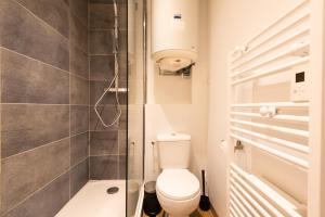 Appartement Terrasse - Télécabine 2min - Thermes 4min - Tout équipé