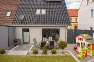 Familienfreundliches Ferienhaus in Kröpelin - Hanshagen
