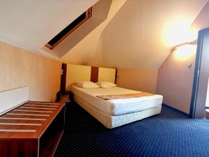 Standard Family Suite with Free Parking room in Elate Plaza Hotel