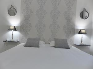 Hotels Logis Hotel Restaurant La Sommellerie : photos des chambres