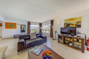 Villa Casa Blanca Carbo by Sealand Villas