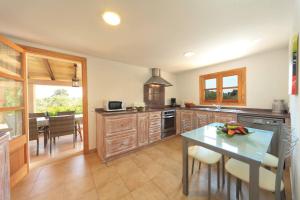 Villa Els Baladres by Sealand Villas