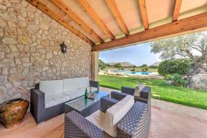 Villa Els Baladres by Sealand Villas