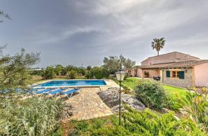 Villa Els Baladres by Sealand Villas