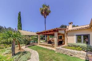 Villa Llenyater by Sealand Villas