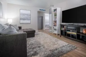 Walnut Bungalow East - فورست غروف