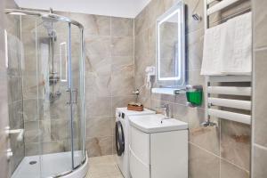 Sea Love apt SPA n Pools Beach Resort