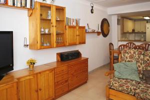 AT046 Els Pins, 1ra línea de la playa, piscina, airco, aparcamiento