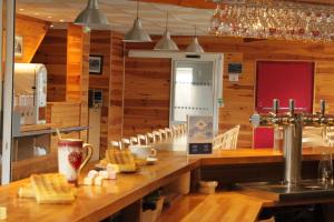 Hotels O CHALET 1700 chalet FFS : photos des chambres