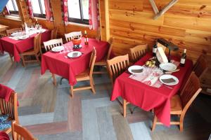 Hotels O CHALET 1700 chalet FFS : photos des chambres