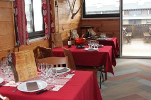 Hotels O CHALET 1700 chalet FFS : photos des chambres