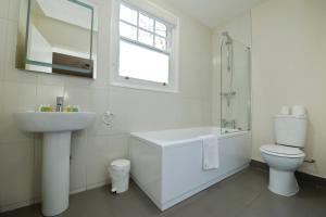 St Andrews Town Hotel