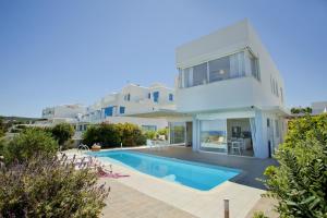 Protaras Seafront Villa Melissa