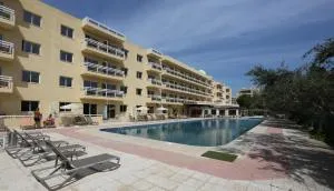 Sunquest Gardens Holiday Resort - Lemesos