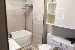 Summer memories apt Spa n Pools Beach resort