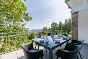 Appartements Gites Openroc - Vue imprenable sur Colmar : Appartement avec Terrasse - Vue sur Montagne