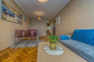 Apartament Kapitanski do 6 osób-25 min od plaży