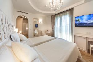 Classic Double or Twin Room room in Hotel Aurelia