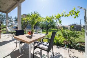 Apartment Livaja 
