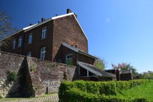 Mille Fleur Apartments