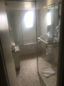 Hotels Mas des Carassins : photos des chambres