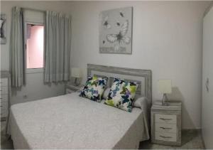 Billys Las Rocas Apt Playa de Mogan with pool access