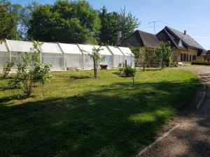 Maisons de vacances Au coeur de nos campagnes : photos des chambres