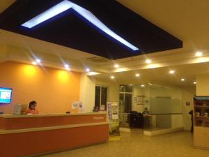 7Days Inn Huaian vehicle administration