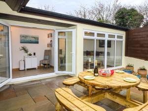 Higher Kernick Stable