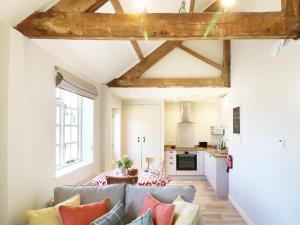 The Apple Shed, Motcombe, Shaftesbury