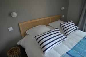 Maisons de vacances La grange de Tissey grand gite avec spa et sauna : photos des chambres