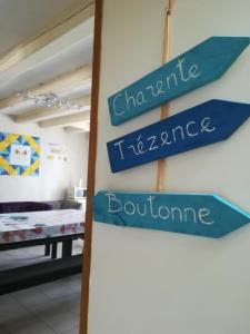 B&B / Chambres d'hotes Les Marmottes Charentaises : photos des chambres