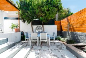 Hamlet New Quiet Central Live Like A Local