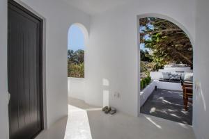 Unforgettable Tinos beach house Tinos Greece