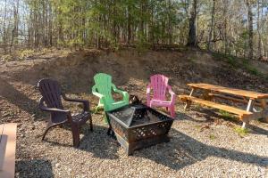 All About the View-Free Dollywood ticket, 5 BR, 4 Bath Family retreat w mountain views, privacy