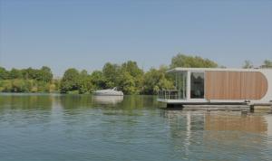 Houseboat Martinique