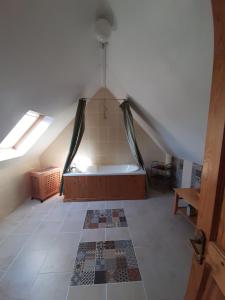 Driftwood Country Apartment